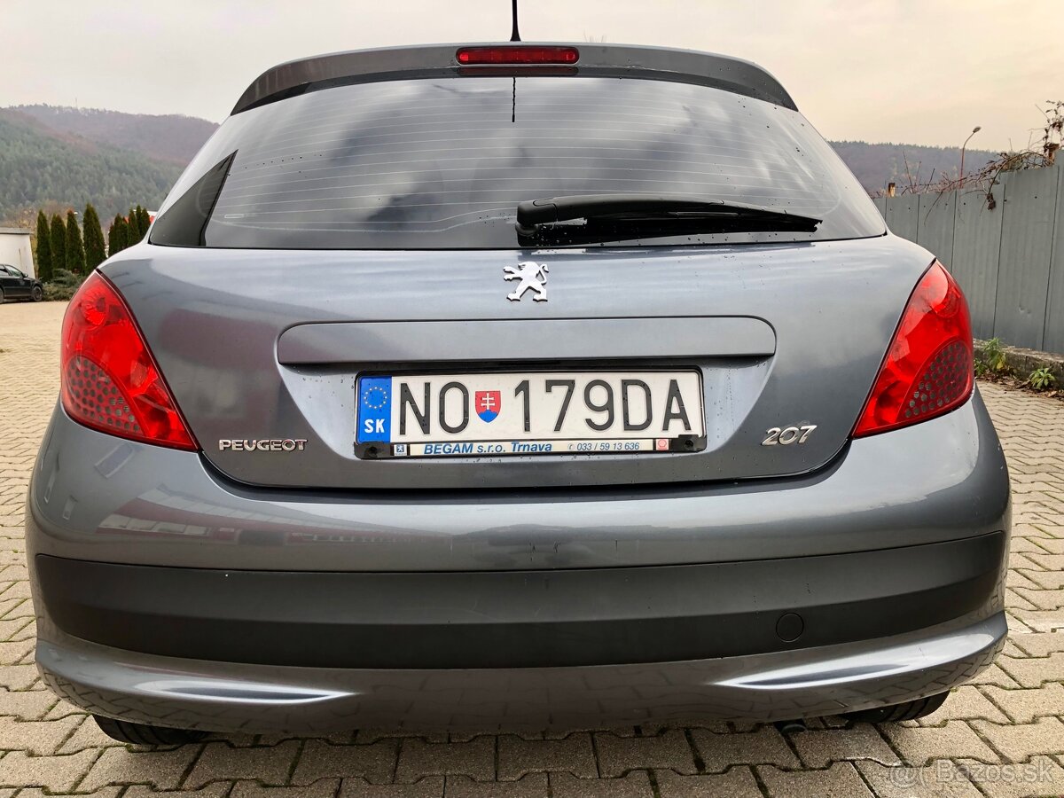 Peugeot 207 1.4 benzin - 8