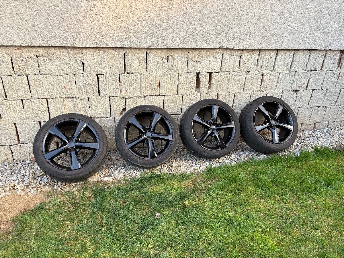 Elektróny VW group 225/45 R17 - 8