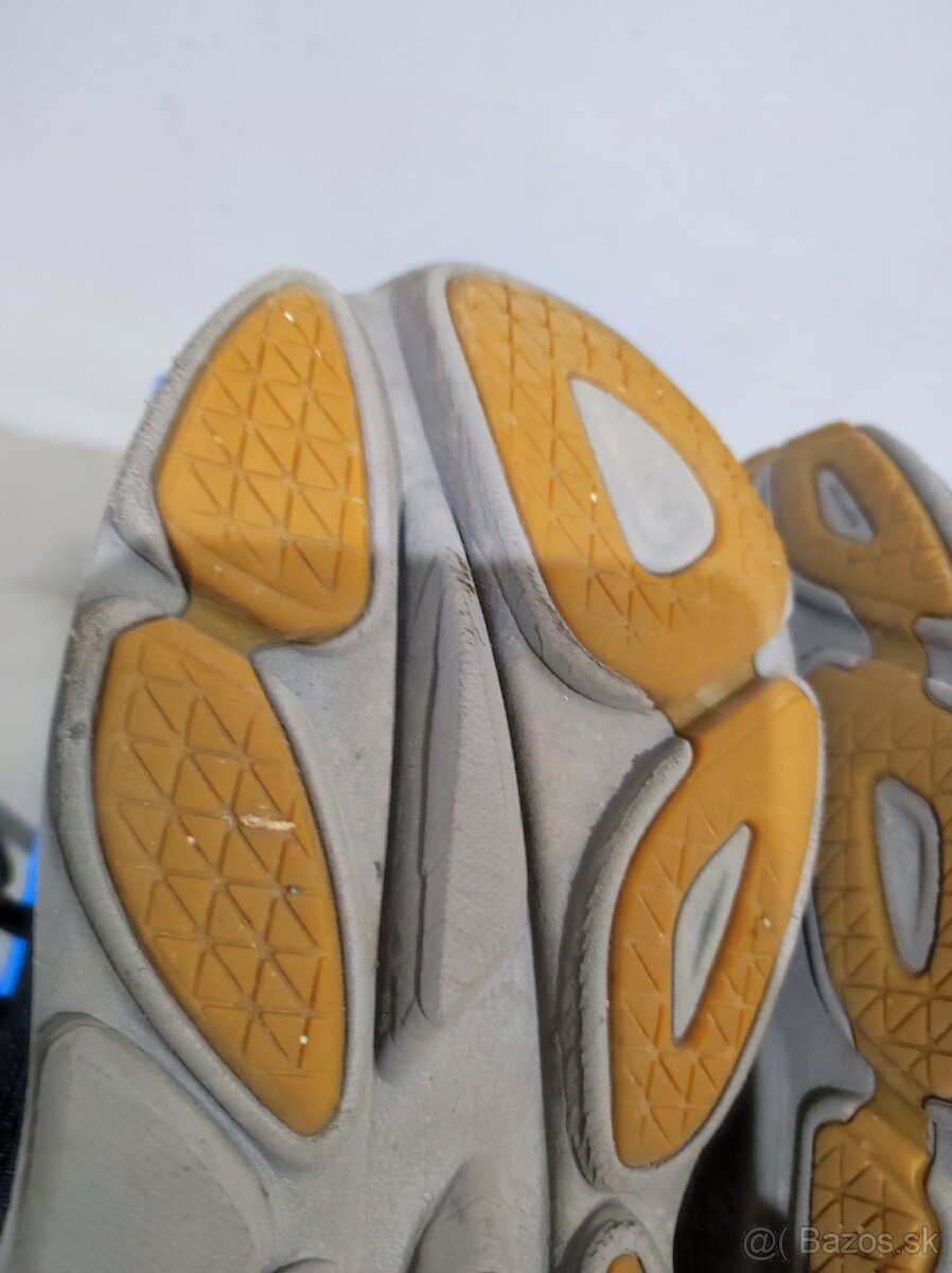 HOKA Bondi 8 EU44 - 8