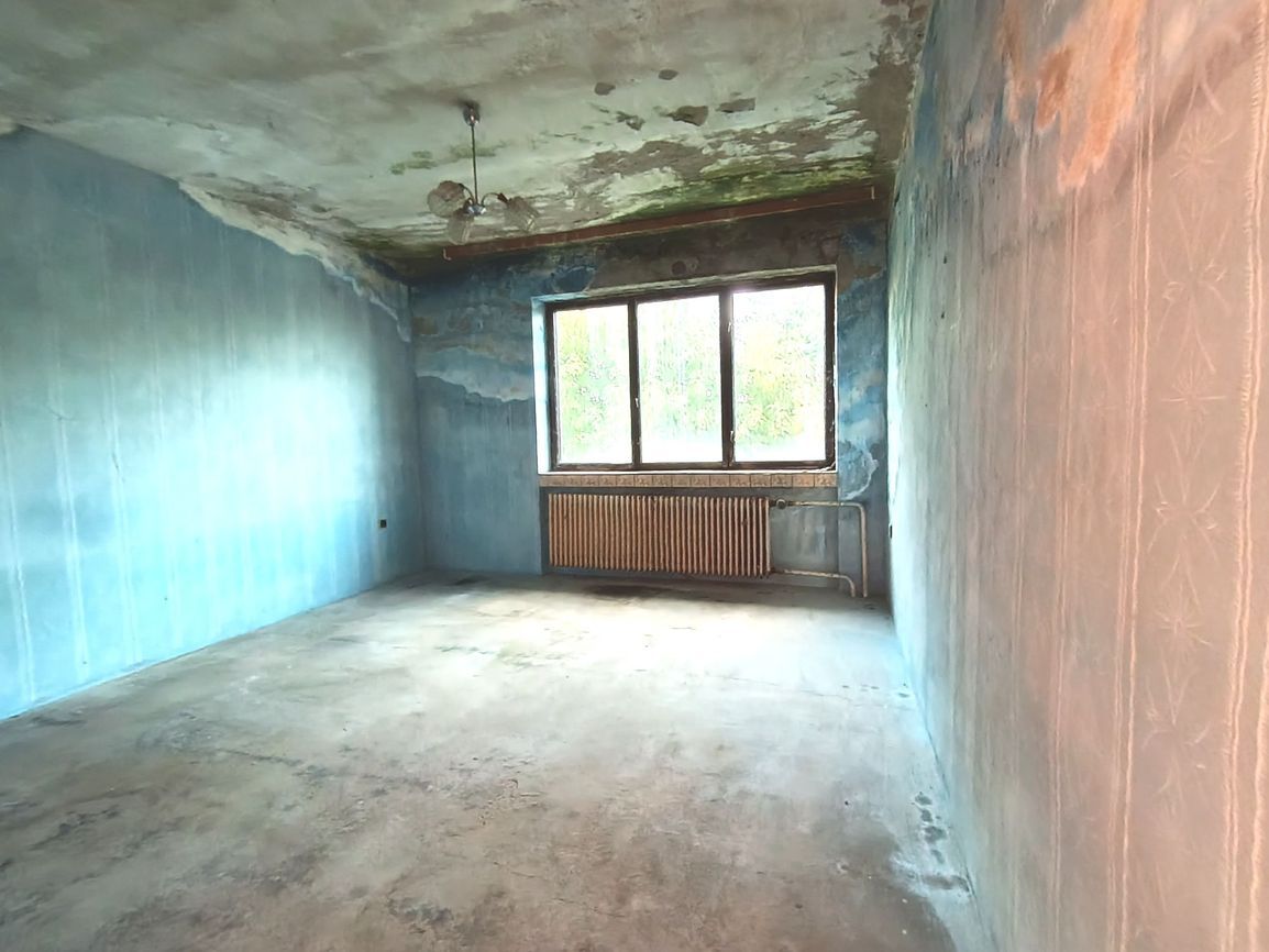 Na predaj poschodový rodinný dom – radová zástavba (dvojdom) - 8