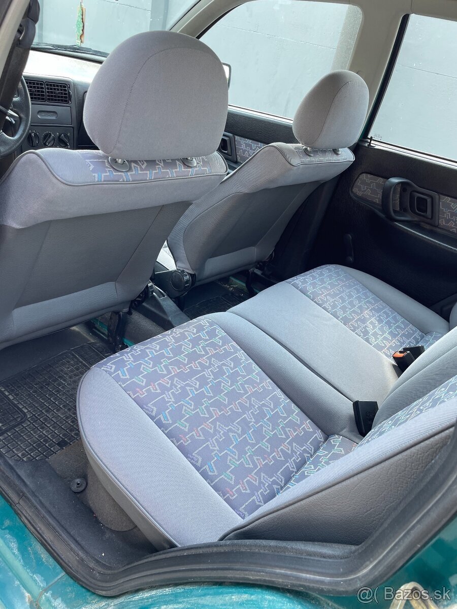 Rozpredám Seat Cordoba 1.4 - 8