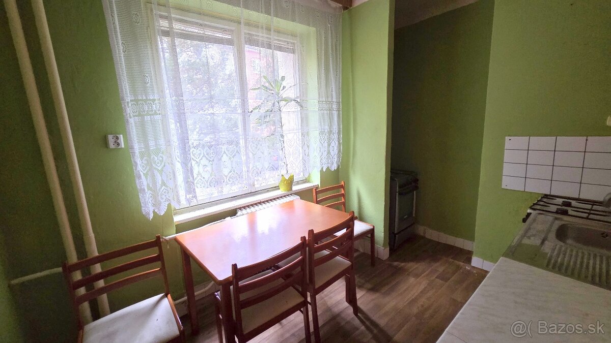 Predaj 2-izbový byt - centrum Medzilaborce - 8