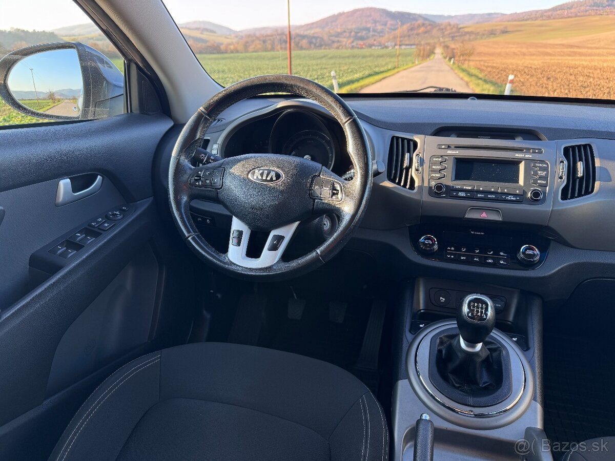 ✅ 2014 KIA Sportage 1,7 CRDi Gold 103tis. km, kúp v SR - 8