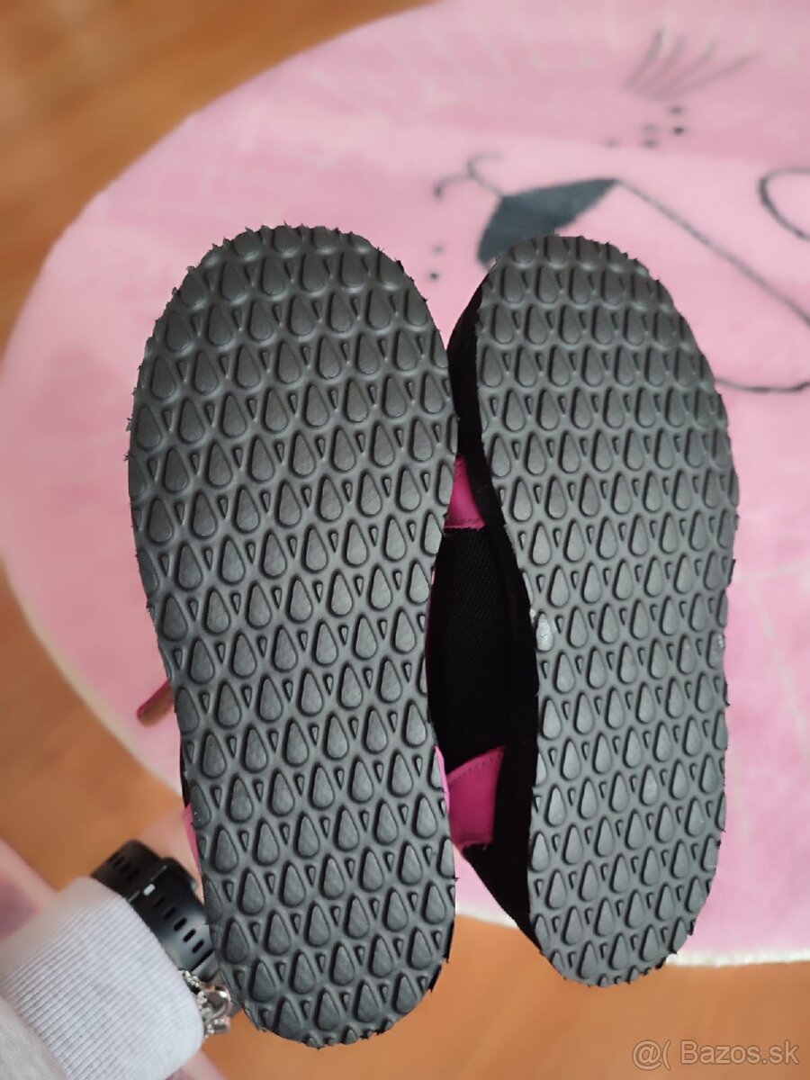 Dievčenské topanky v.28 - 8