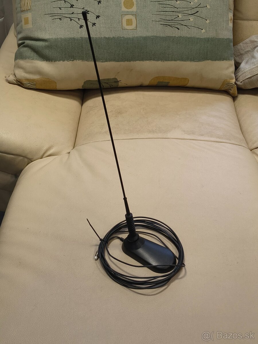 Vysielačky Motorola do auta - 8