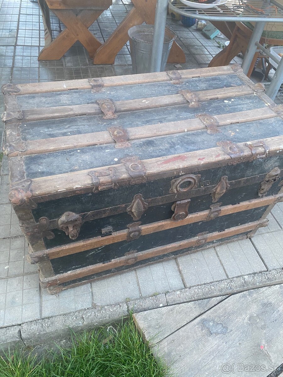 Starý lodný kufor - 8