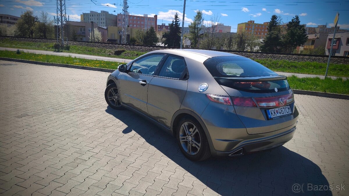 Honda Civic 8g 1.4 73kw - 8