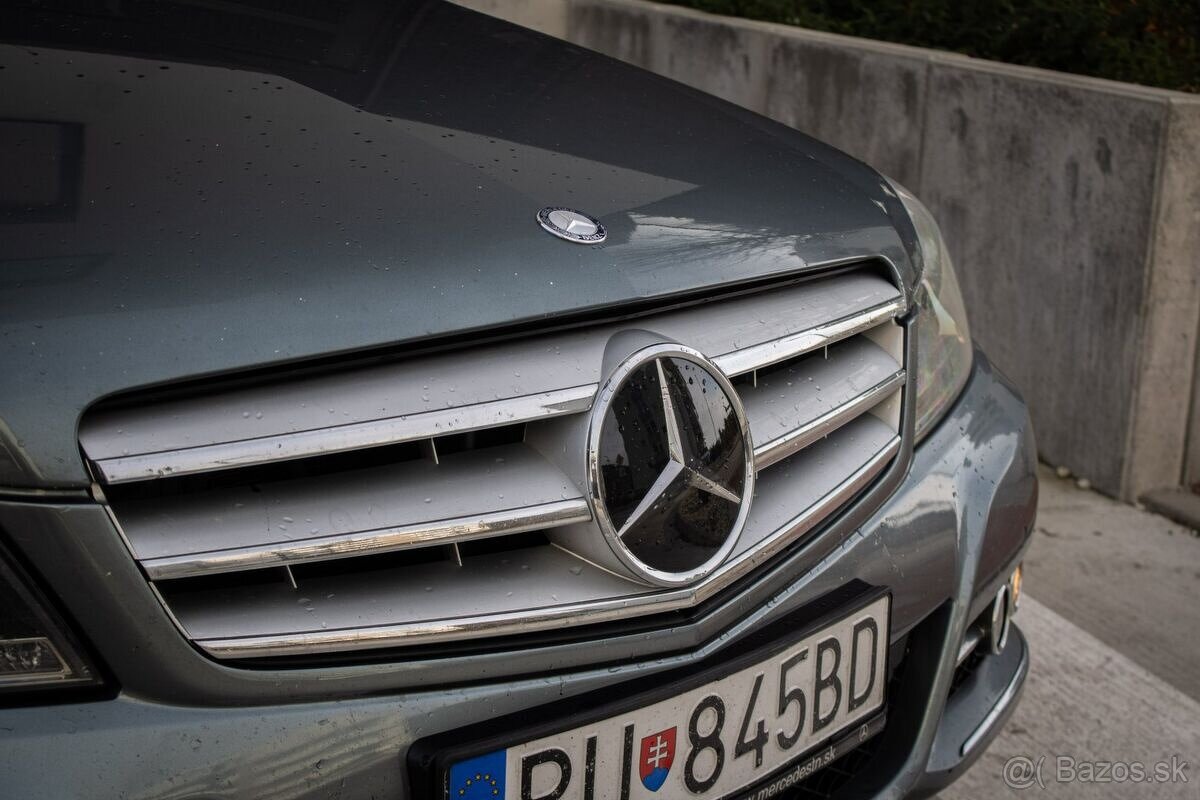Mercedes-Benz C220CDI kombi / w204 / - 8