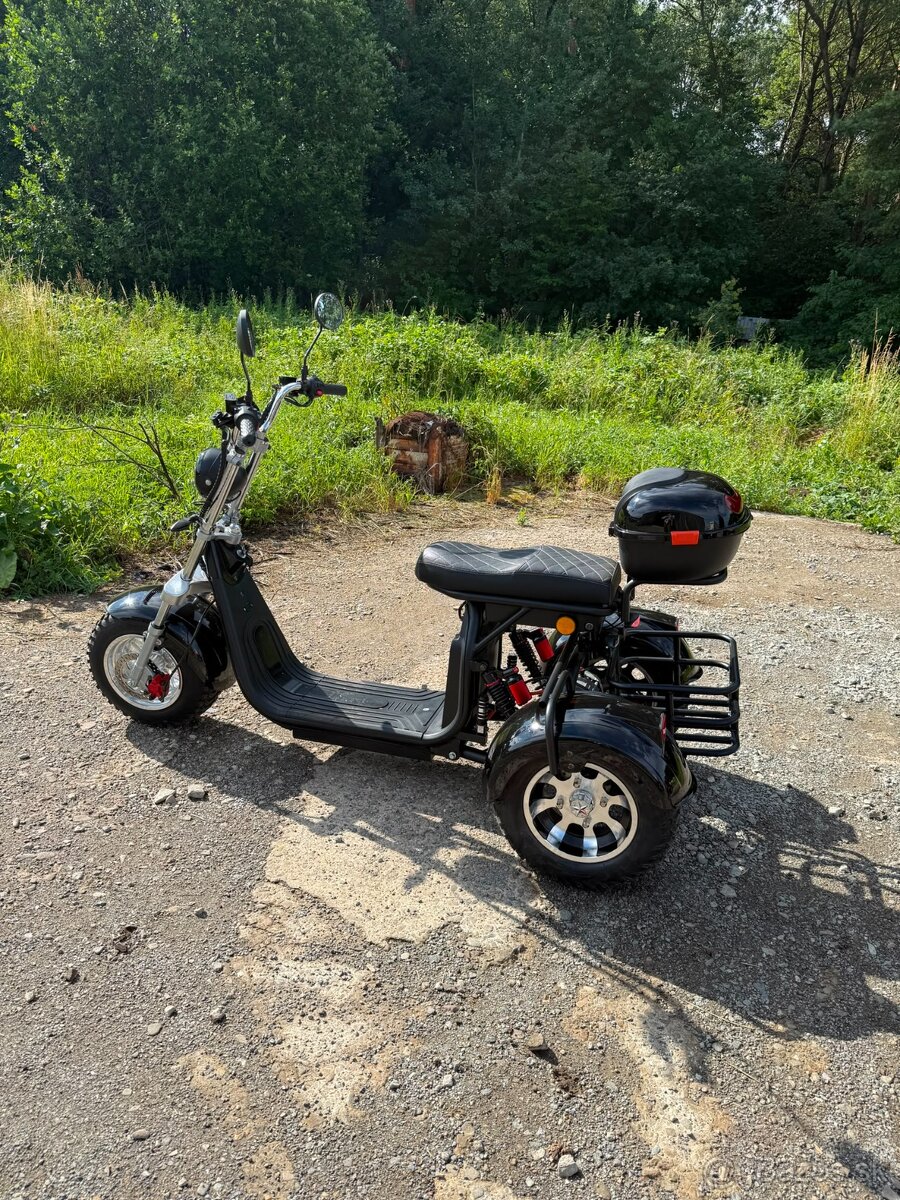 Elektrický trojkolesový chopper - 8