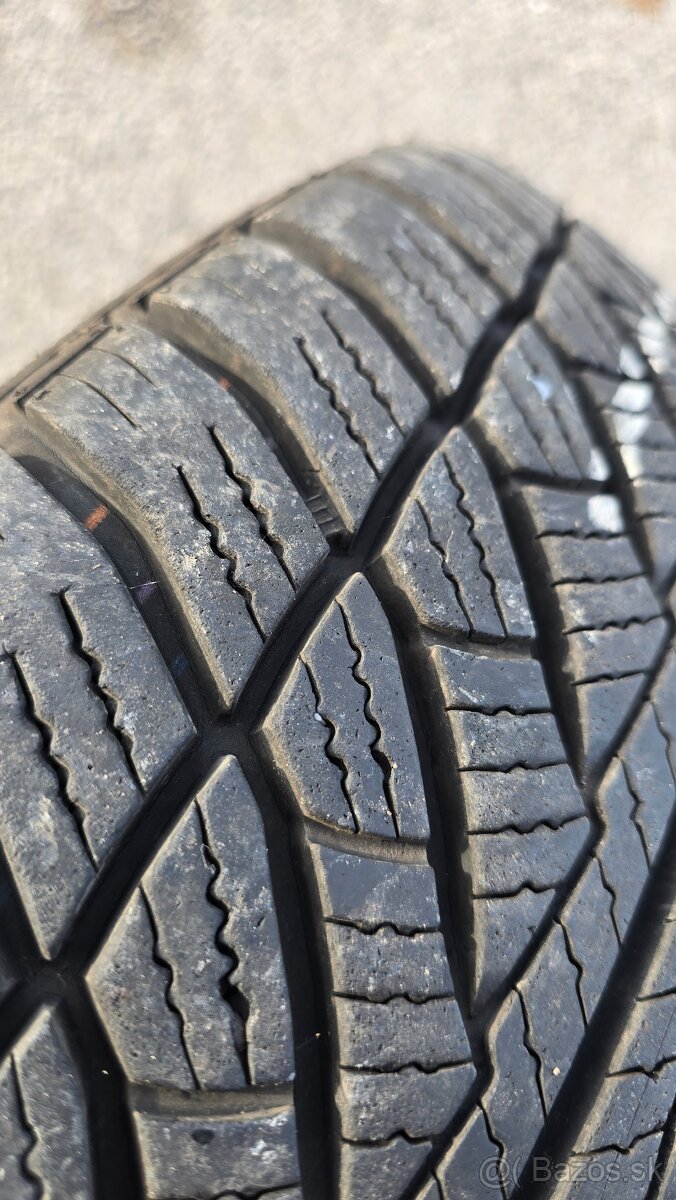 Dezent TR silver 5x112 ET30 R18 245/45 - 8