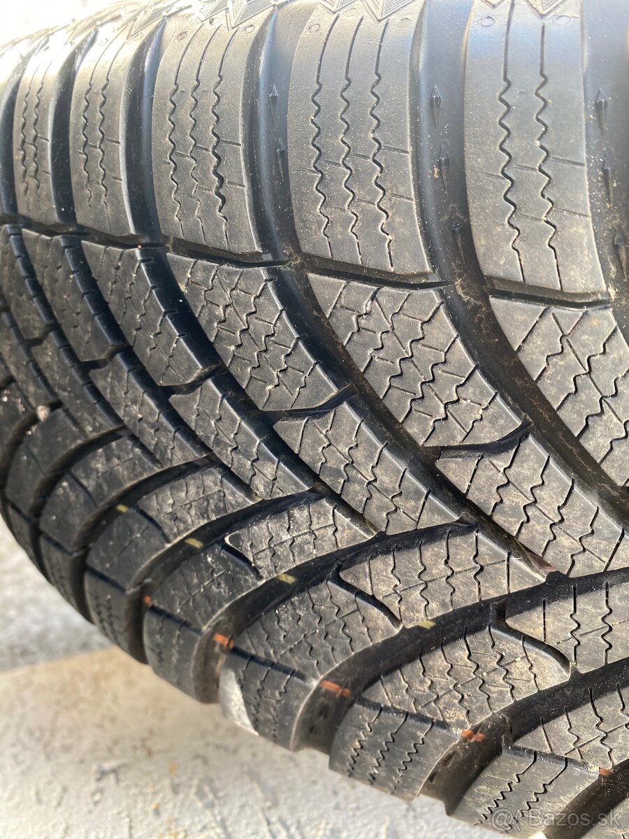 Semperit, 215/65 r17 zimná sada - 8