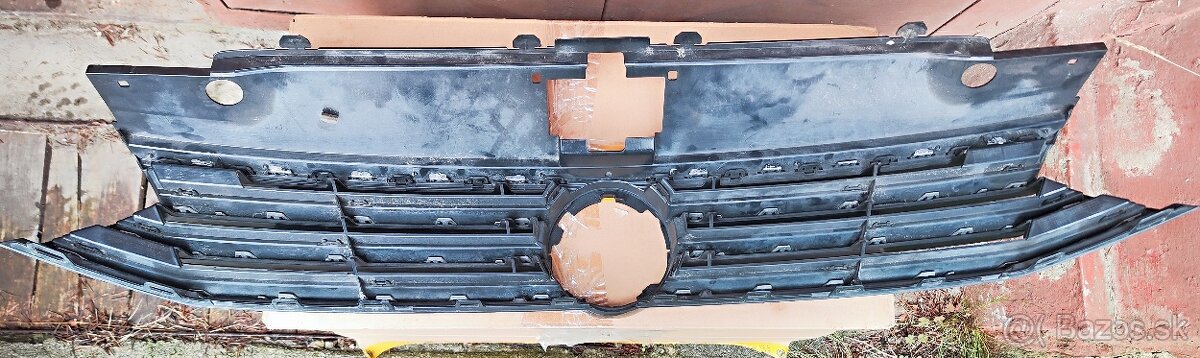 VW Passat B8 – 2ks gril, jeden spravíš pekný - 8