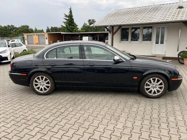 Jaguar S-Type 2.7 V6 Classic A/T - 8