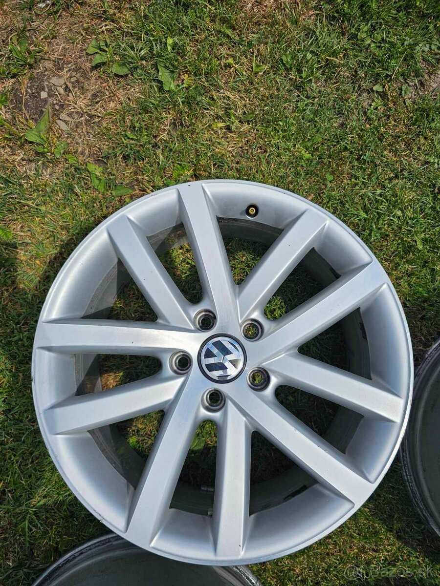 VW Vancouver 5x112 R18 ET51 7.5J - 8