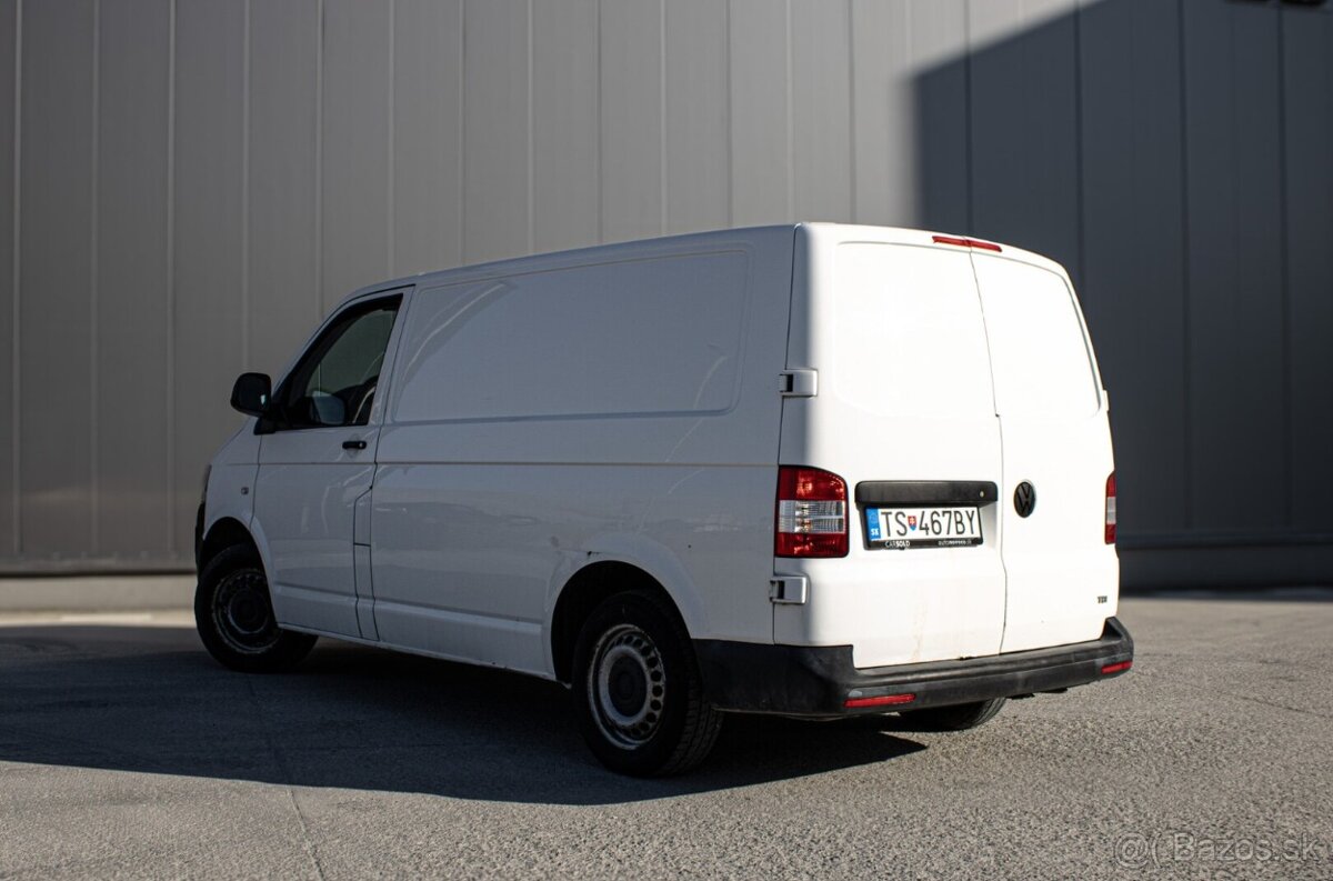 Volkswagen Transporter T5 2.0 TDI LR. - 8