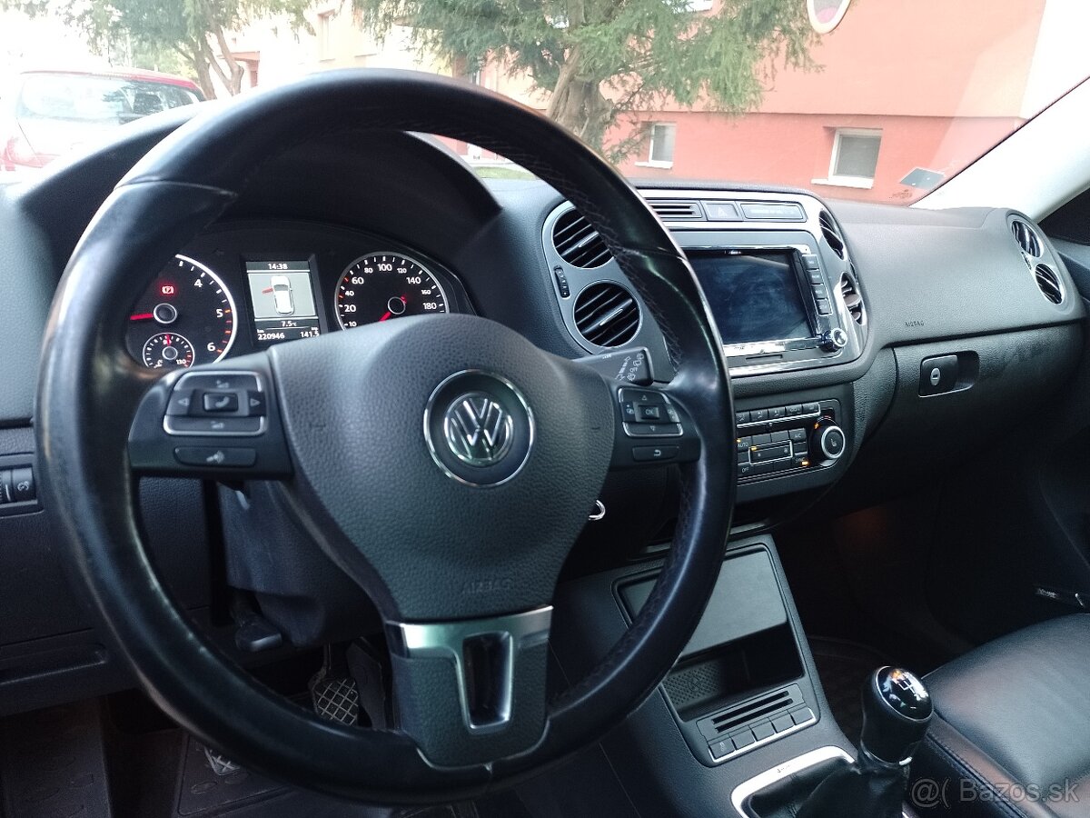 Vw Tiguan 2,0 TDI 4x4 - 8
