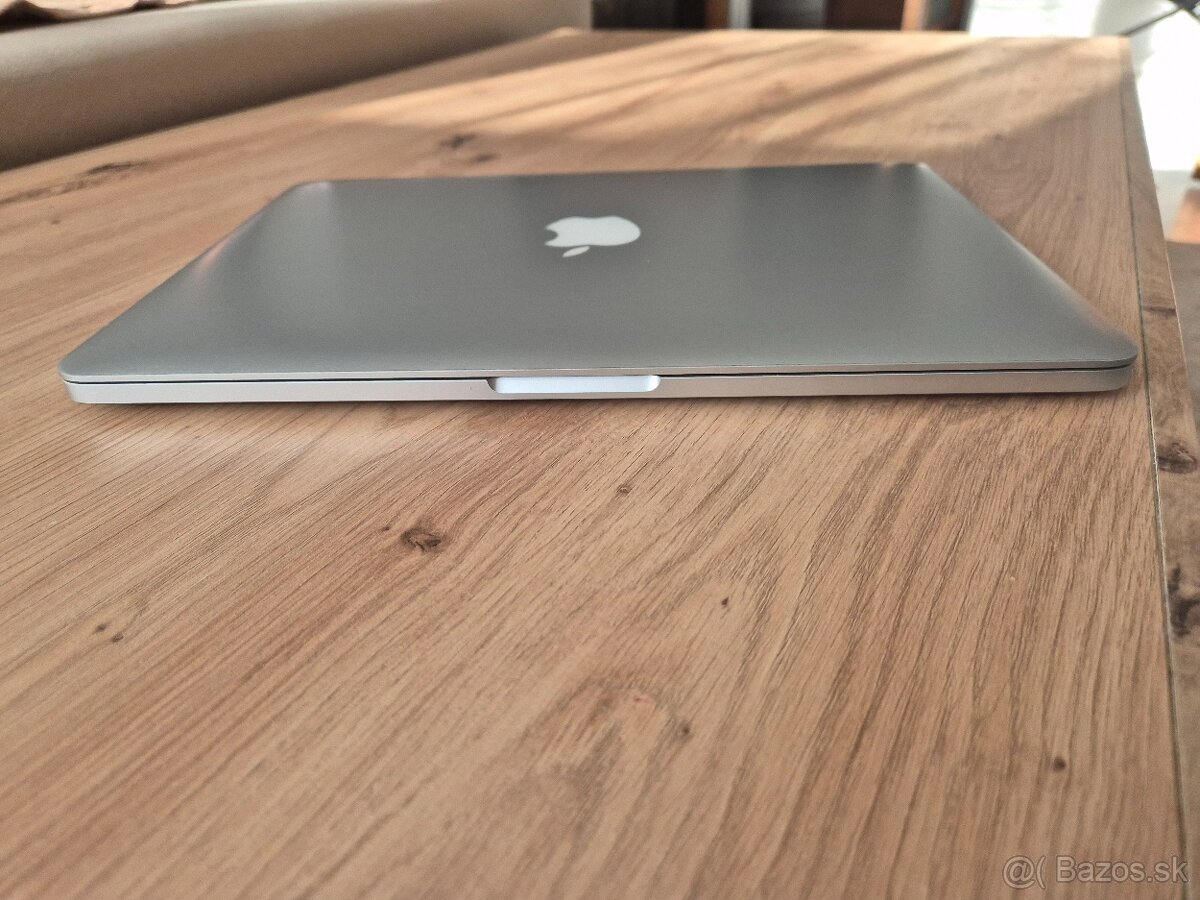 MacBook Pro (Retina 13", 2015) /Core i5/8GB RAM/128GB SSD - 8