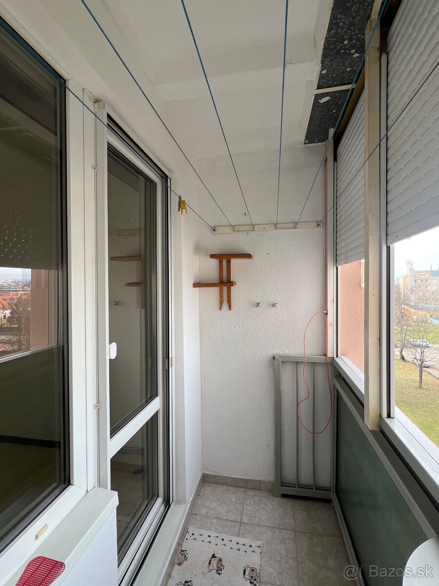 SIMI real - 3 izbový byt s balkónom - ihneď k dispozícii - 8