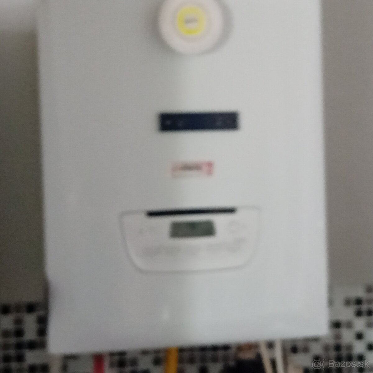 Na predaj Dom 4 izbový - Hronovce s veľkým pozemkom - 8