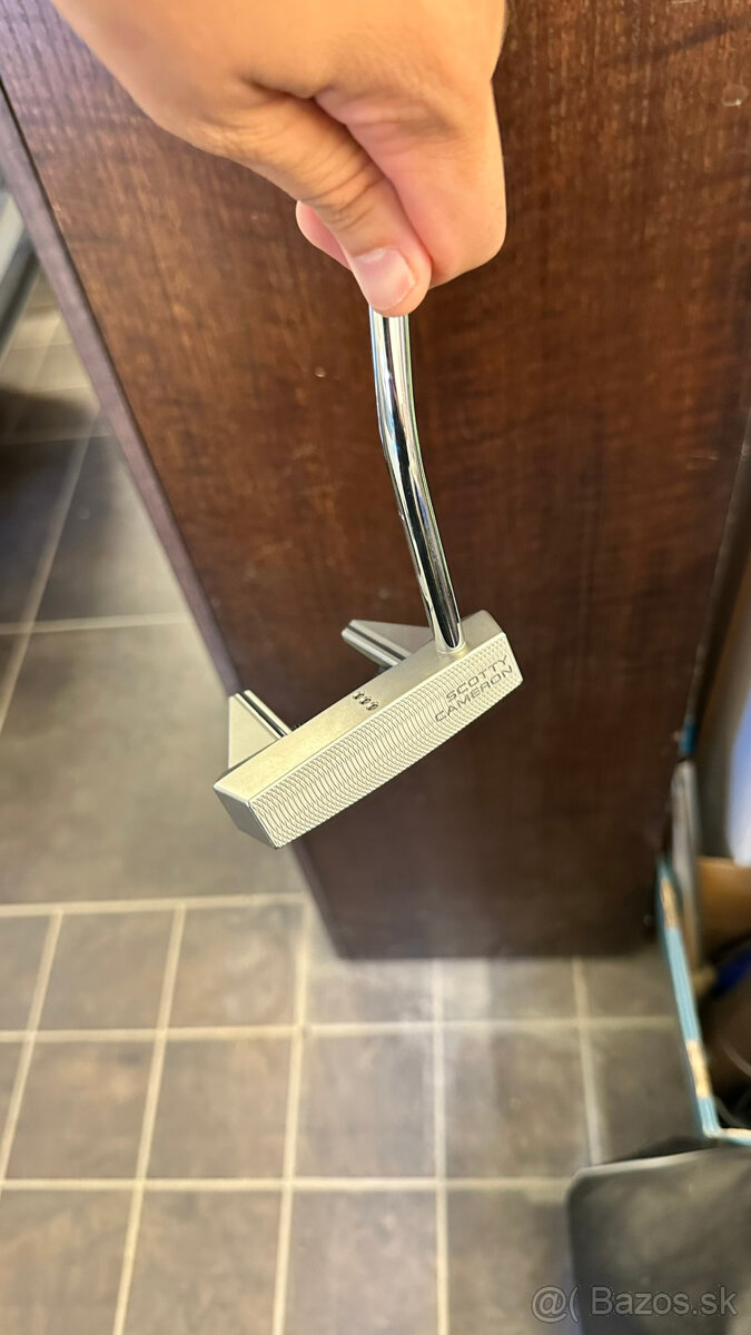 Predám Scotty Cameron Phantom 35" - 8