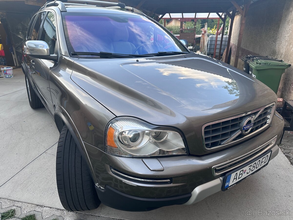 Volvo XC90 D5 - 8