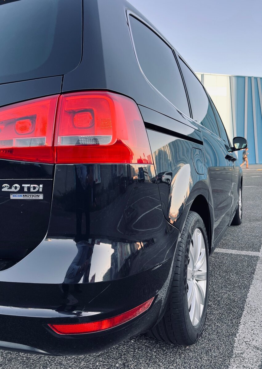 7 miestny / DSG / Highline / Alcantara / Navi / SK SPZ - 8