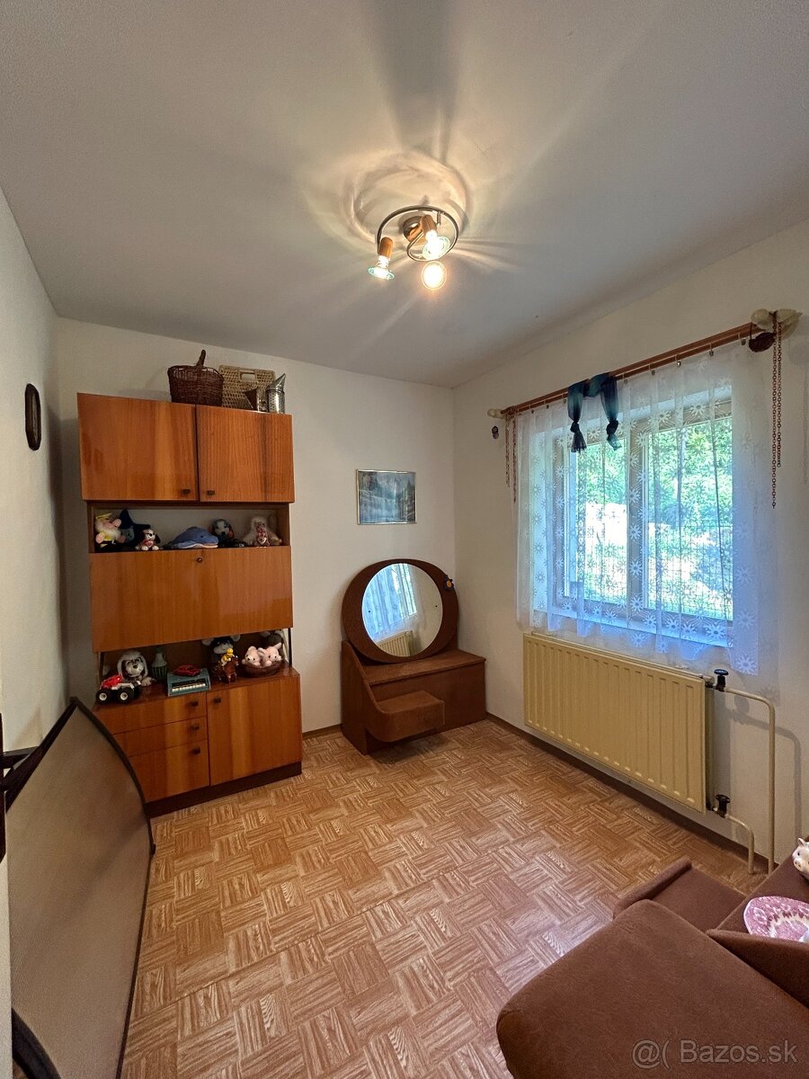 Rodinný dom/chalupa vo výbornej lokalite (Dolné borody) - 8