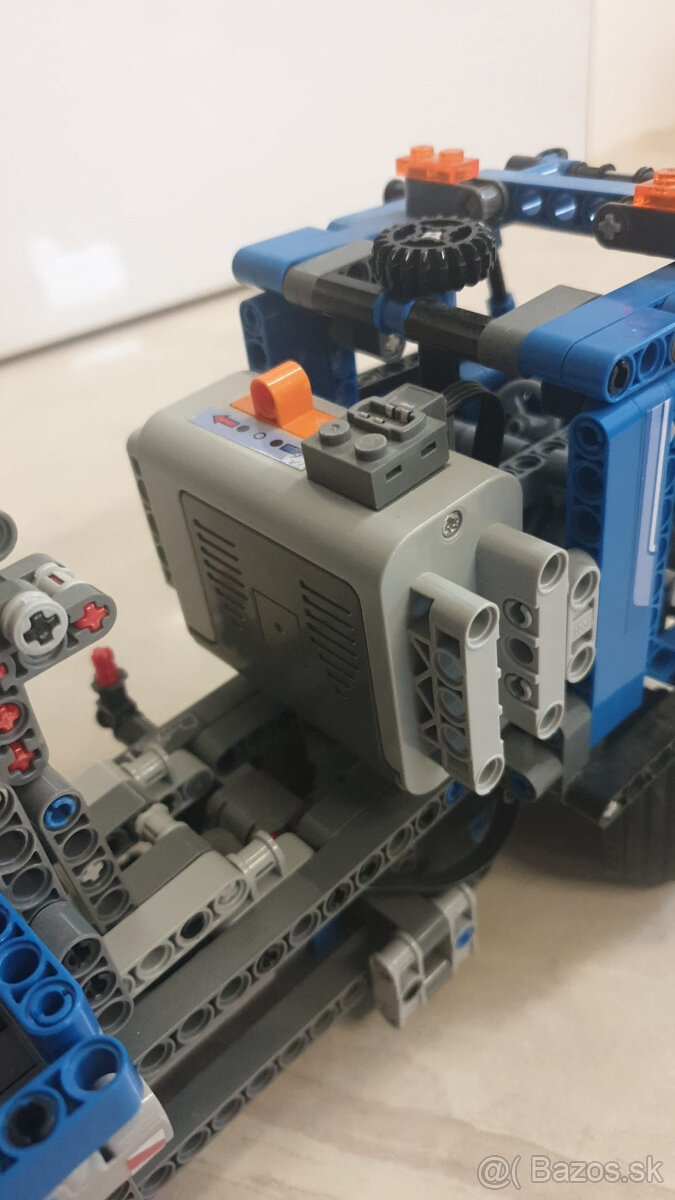 Skladačka- Nákladný voz s kontajnerom na chlp rovnake s lego - 8