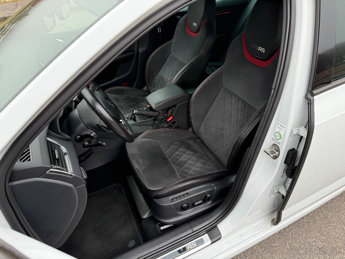 Octavia RS sedan tdi 4X4 - 8