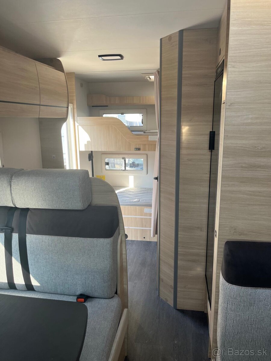 Autokaravan Chausson C656 - 8