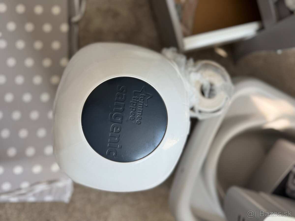 Predám detskú postieľku s výbavou - 8