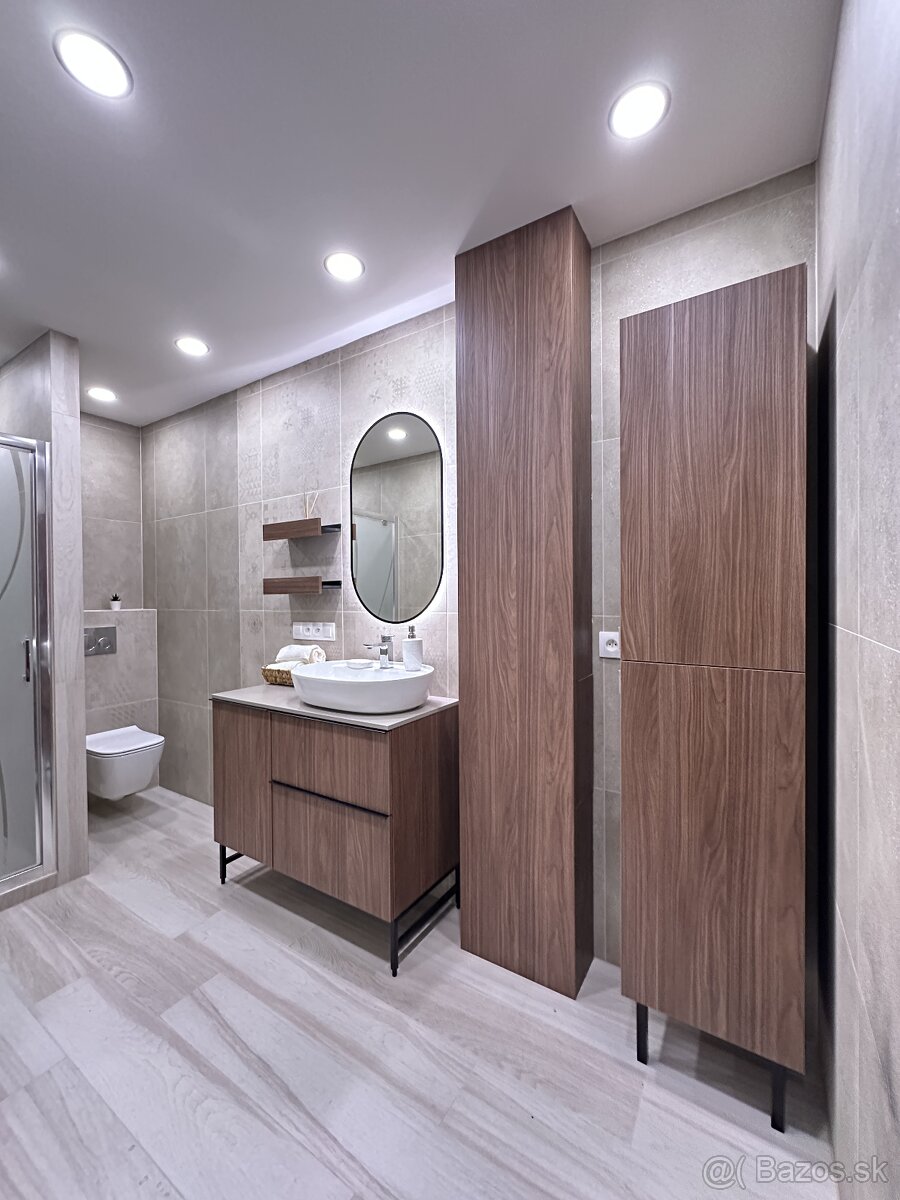 Krásny 4 izbový byt v tichej lokalite mesta Nitra - 8