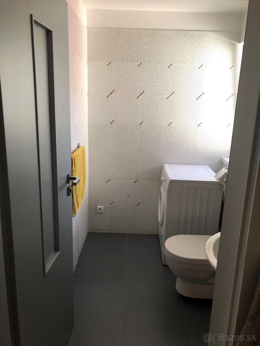 3 izbový mezonet s terasou a 2 parkovacími miestami - 8