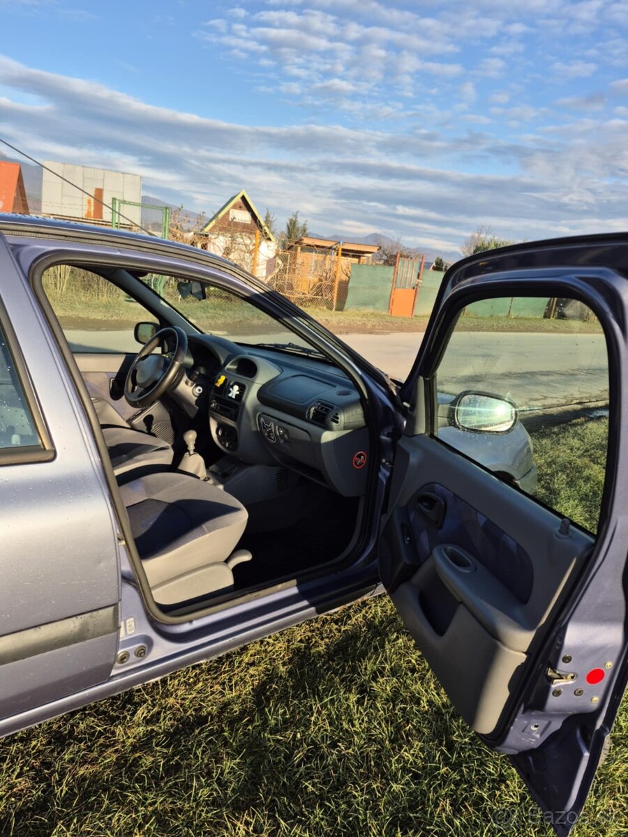 Renault Clio na predaj - 8