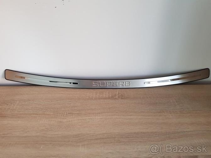 Lišta na kufor naraznik pre ŠKODA / VW - 8