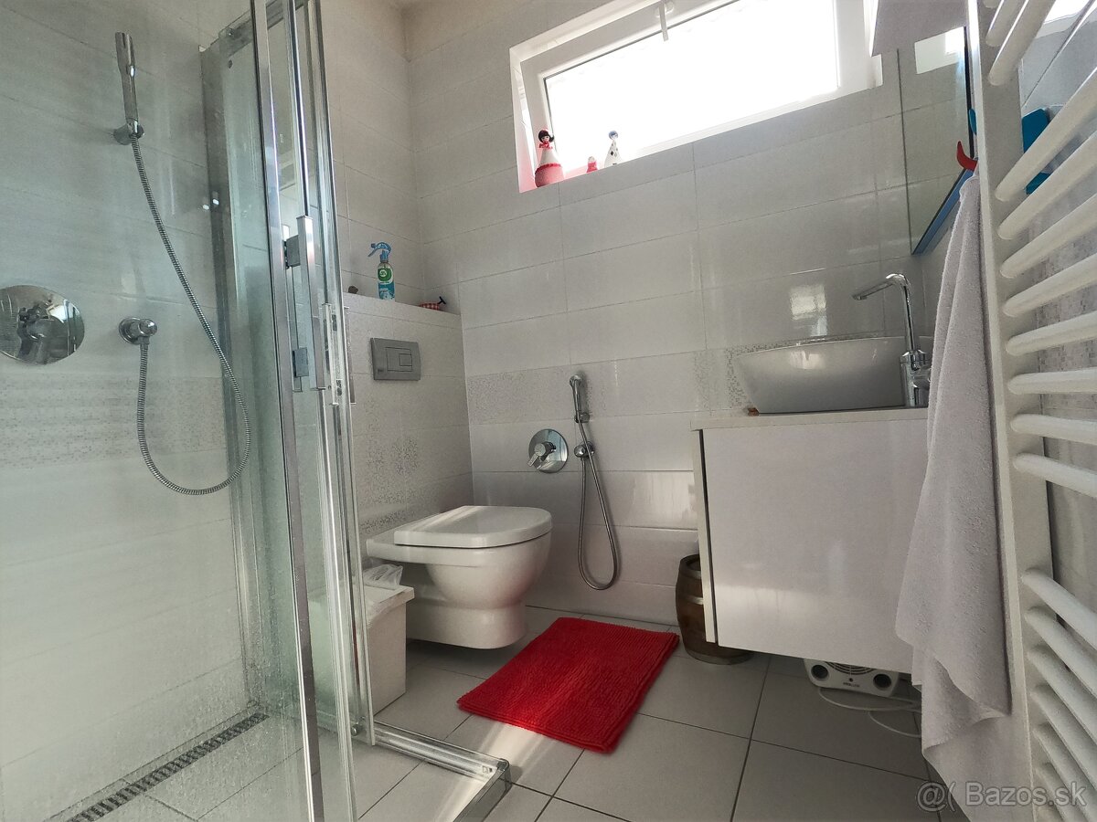 Prenájom lukratívny rodinný dom, Žilina - Bôrik + Video - 8