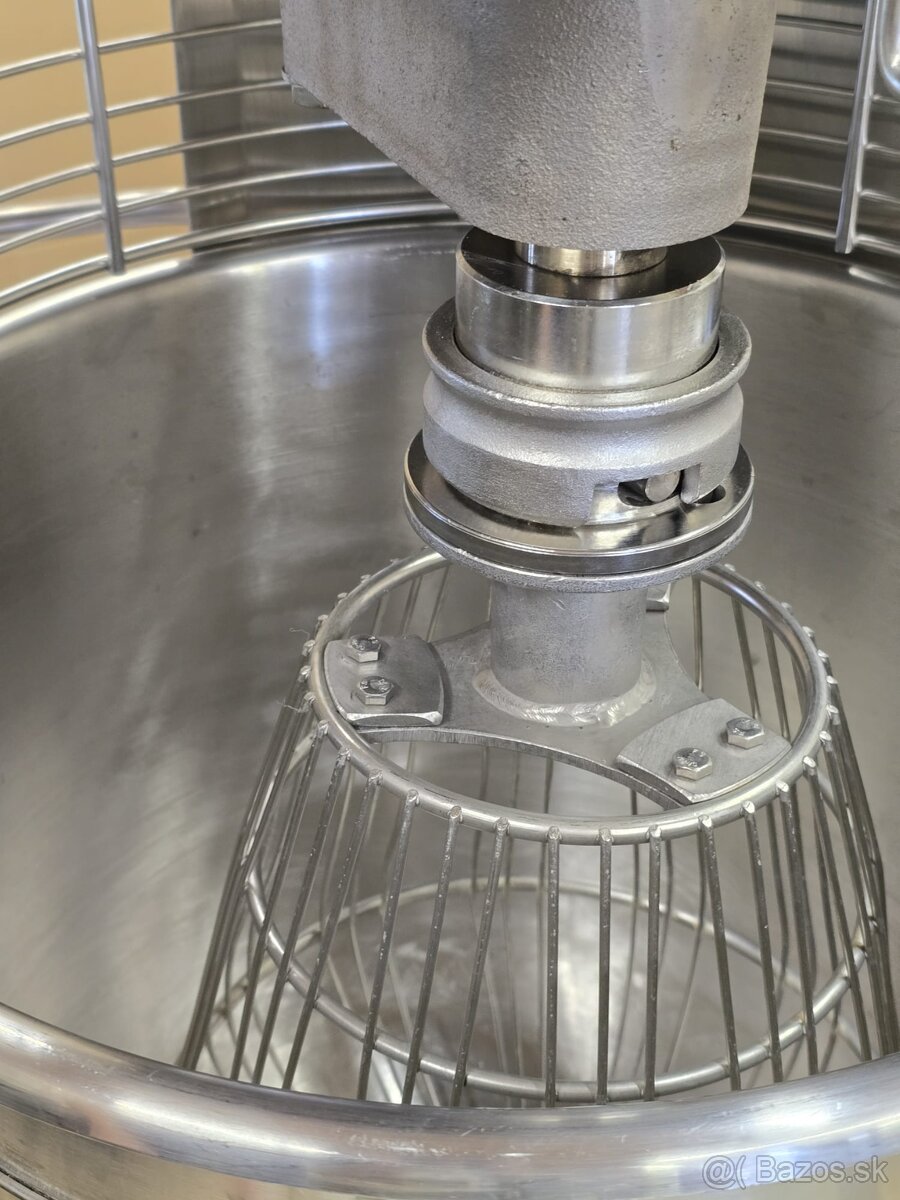 Univerzálny robot Sigma 60L - 8