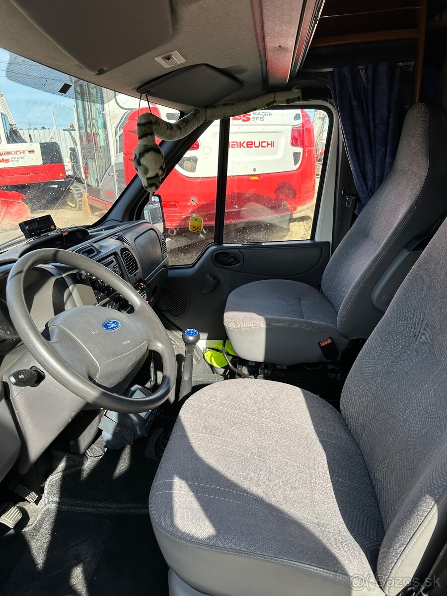 Ford Transit Granduca 2.4TDe - 8