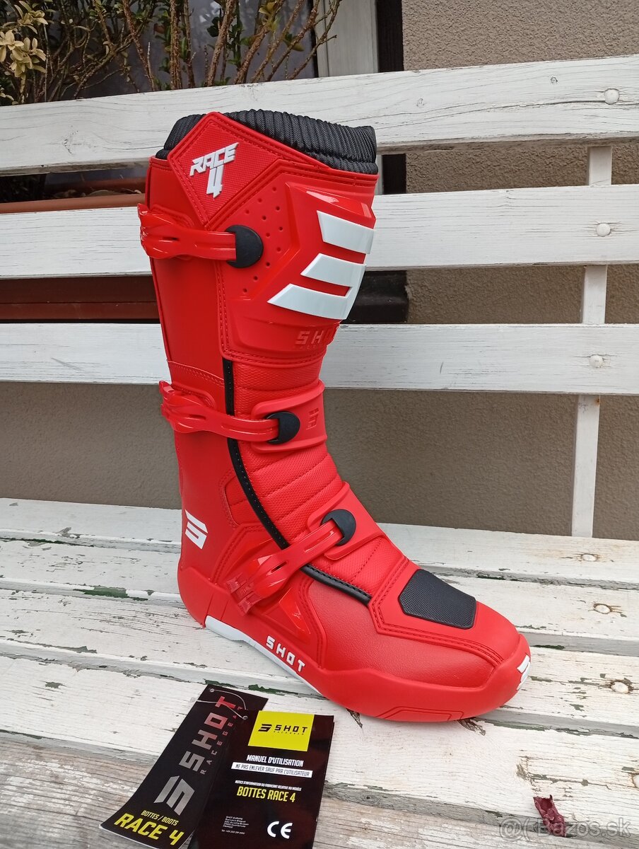 Prilba čižmy mx SHOT červené - 8