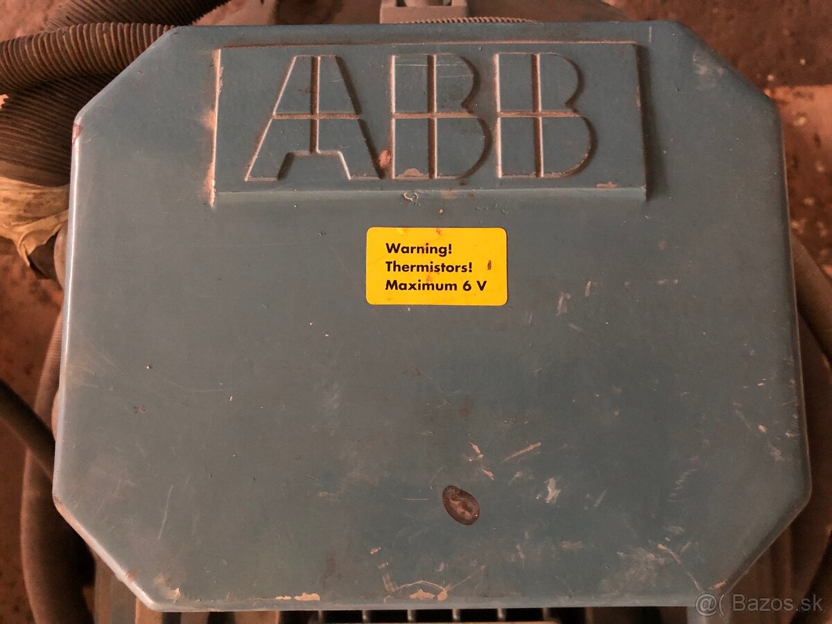 Elektromotor ABB 30kW - 1475 ot. - uloženka, s remenicou - 8