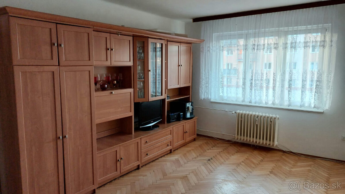 Predám 3 izbový byt s 2 balkónmi - 8