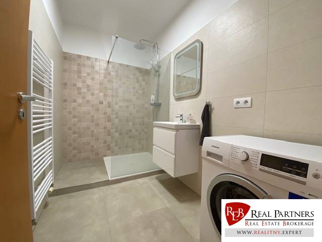 Prenájom 2 izbový 78 m2 + 30 m2 terasa,novostavba Koliba,zar - 8