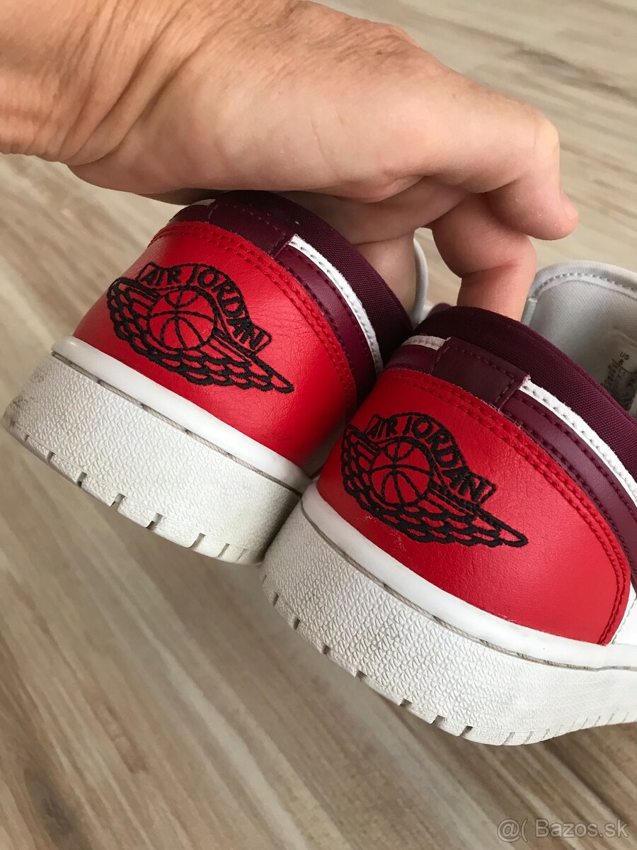 Tenisky Nike c. 39 - 8