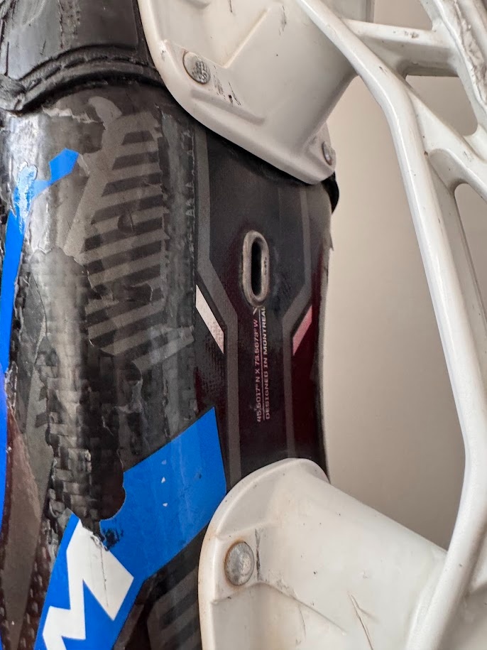 BRUSLE CCM AS-V TACKS vel. 42/7,5 wide - 8