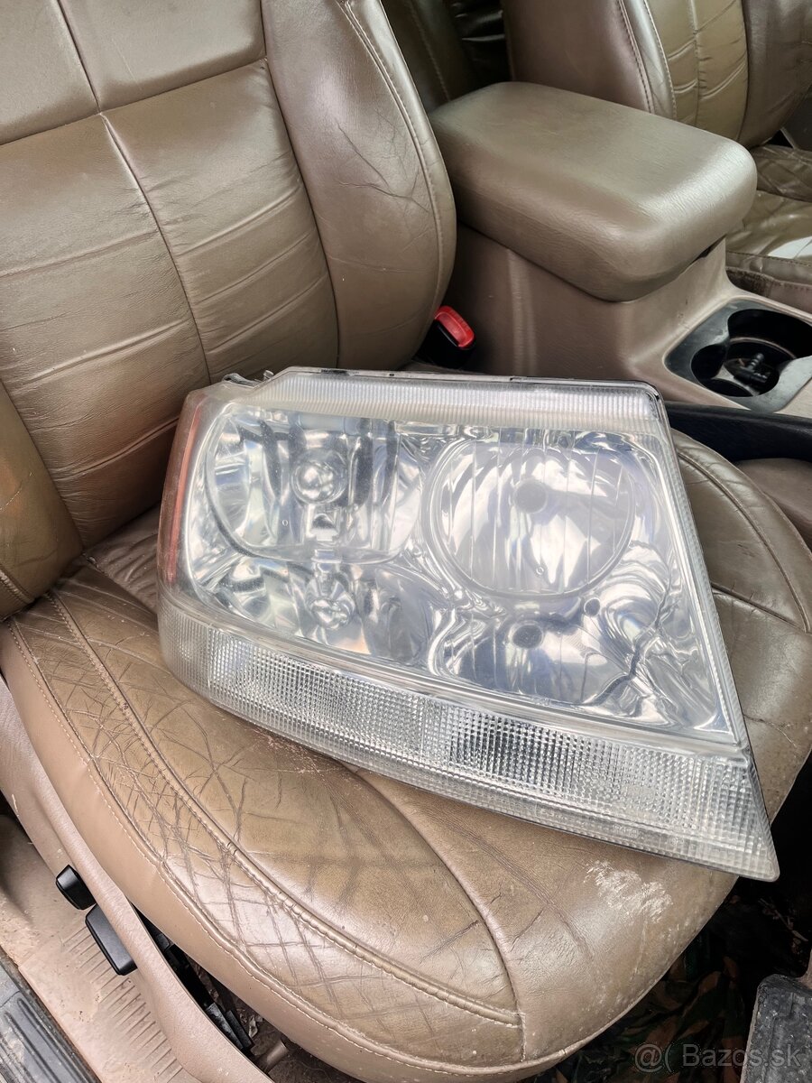 Predné a zadne svetla jeep wj - 8