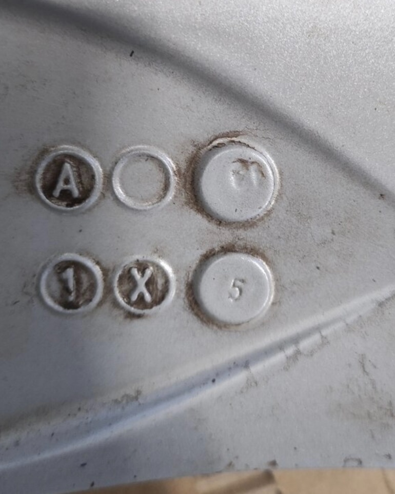 Disky Mercedes CLS R18 - 8