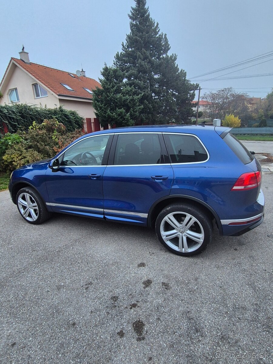 Predám VW Touareg,R-Line,V6 - 8