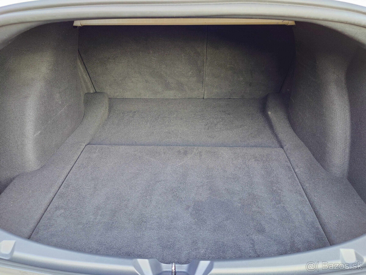 Tesla Model 3 2019 Performance 366 kW - 8