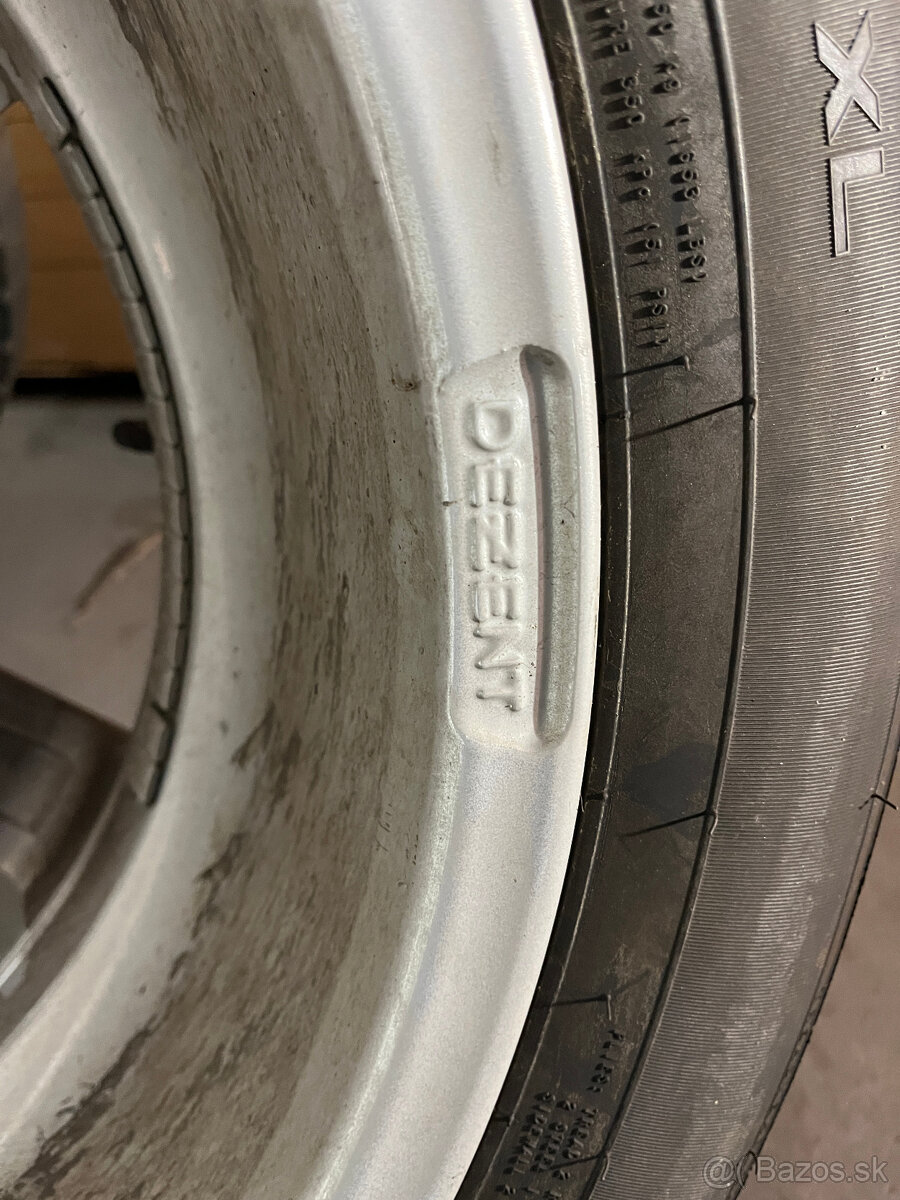 Predám koleso 225/50/R17 na disku 7Jx17H2 - 8