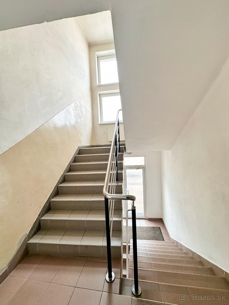 Investičná nehnuteľnosť v meste Žiar nad Hronom (ul. SNP) - 8